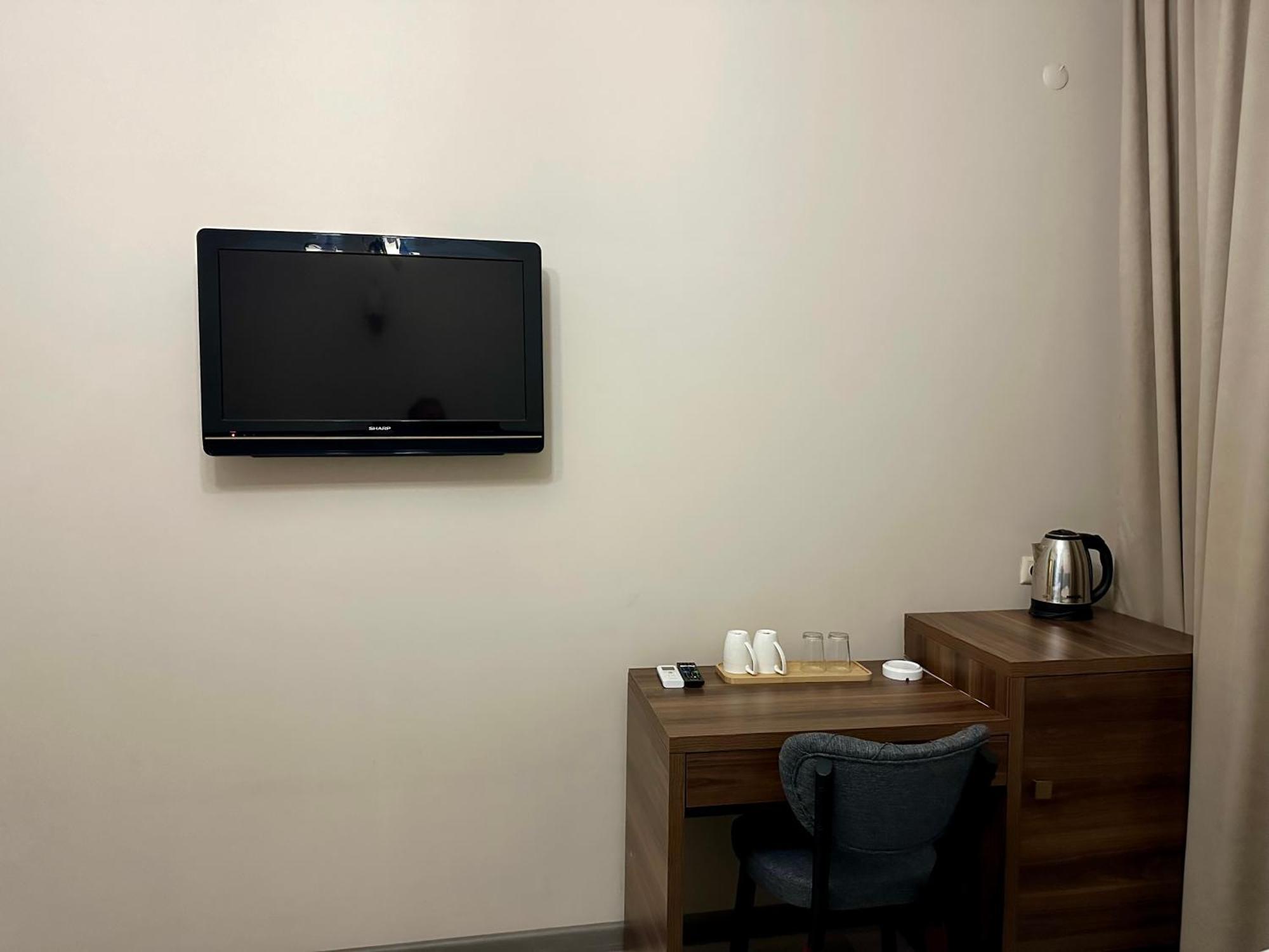 Hotel Tsereteli Batumi Eksteriør bilde